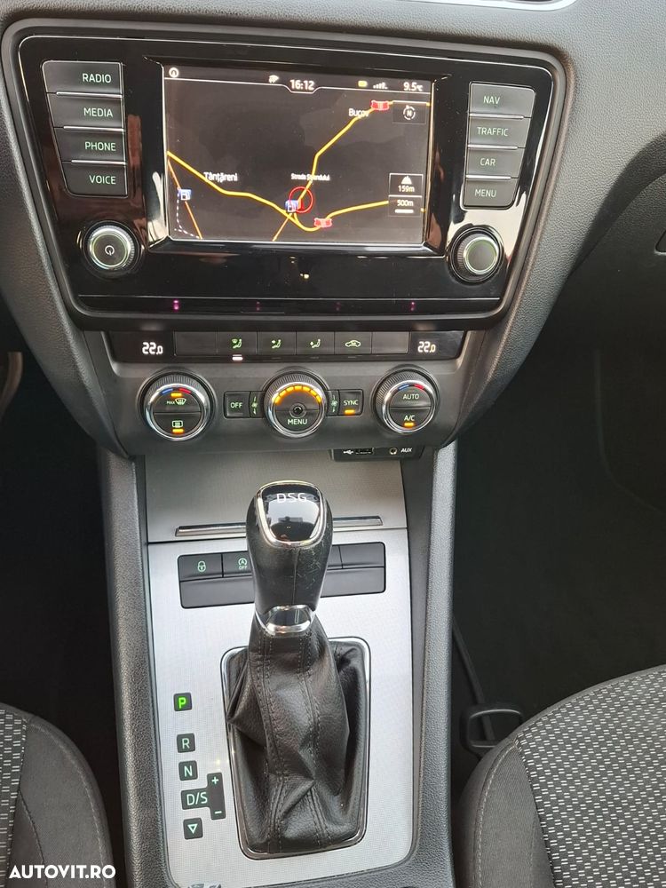 Skoda Octavia 1.6 TDI (Green tec) DSG Ambition - 10