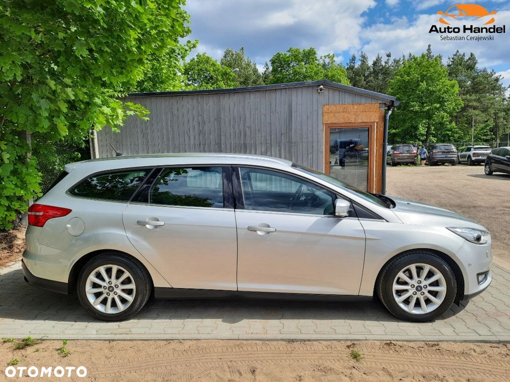 Ford Focus 1.5 EcoBoost STart-Stopp-System TITANIUM - 14