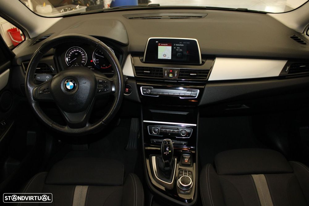 BMW 216 Gran Tourer d Auto - 9