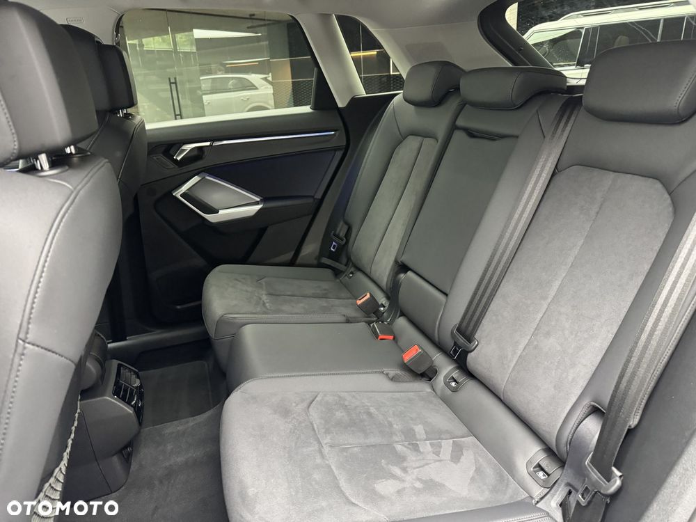 Audi Q3 35 TFSI mHEV S-Line S tronic - 15