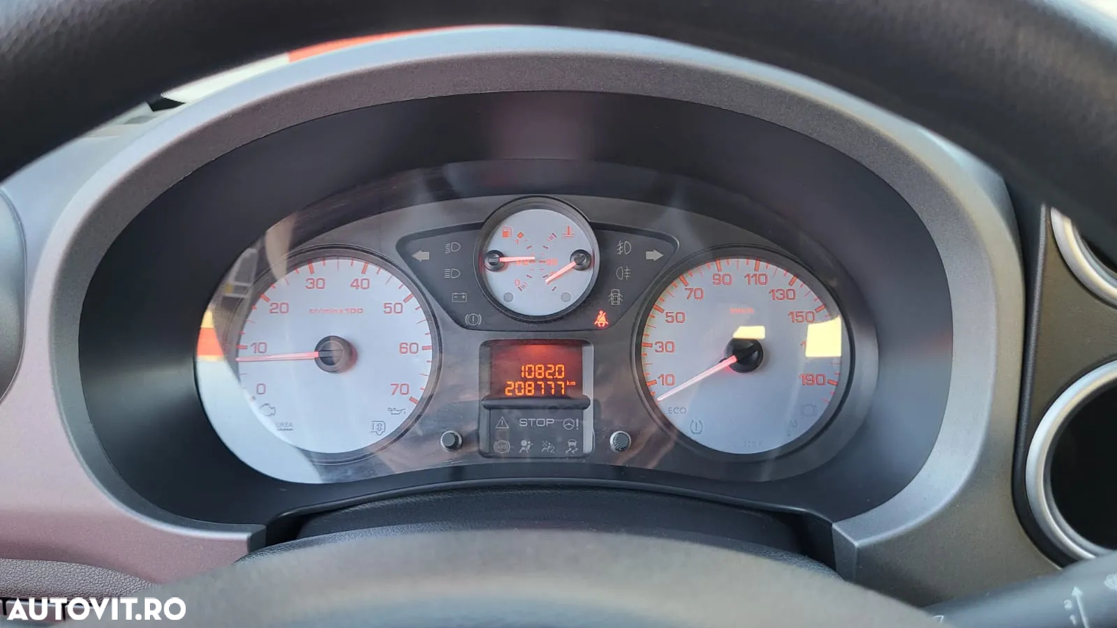 Peugeot Partner Tepee BlueHDi 100 Stop&Start Allure - 20