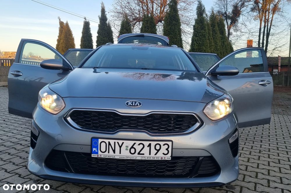 Kia Ceed - 3