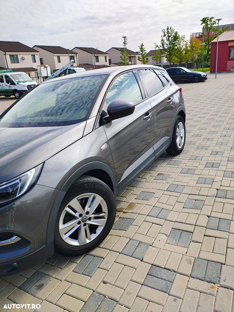 Opel Grandland X - 8