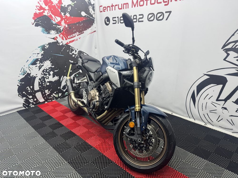 Honda CB - 4