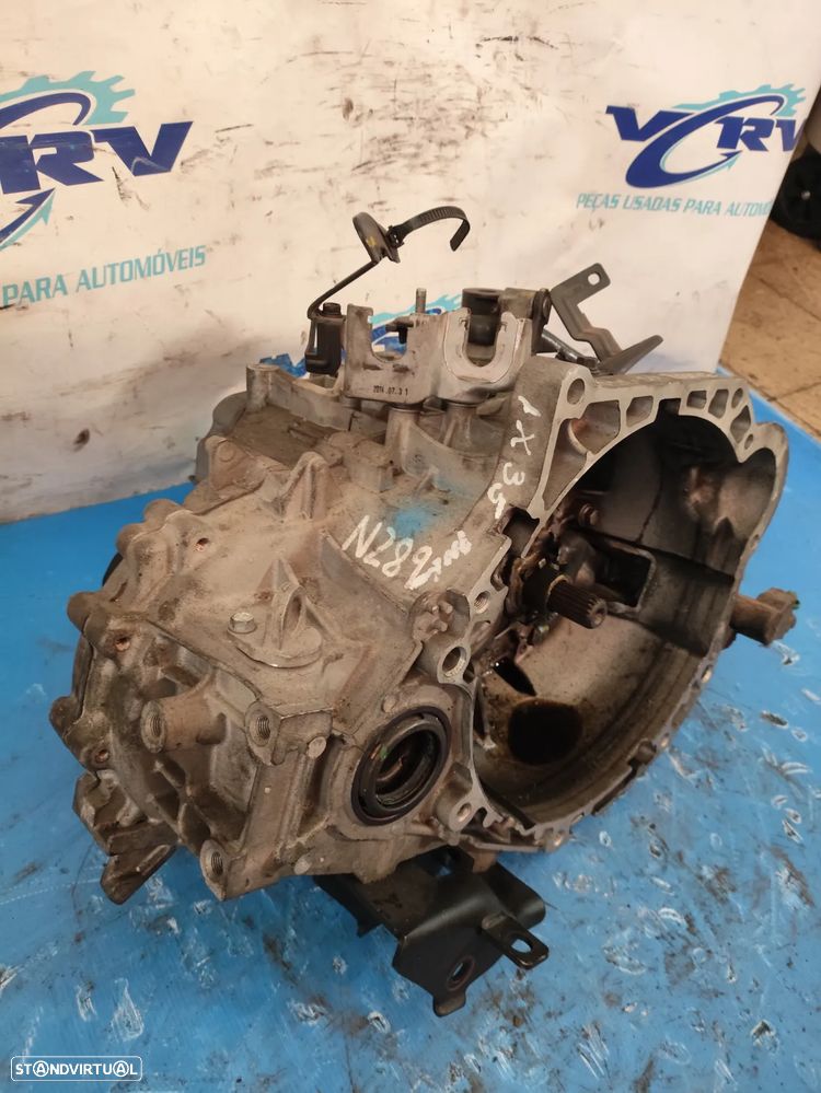 Caixa de velocidades Hyundai IX35 1.7 Crdi Ref: ZG77EJ - 4