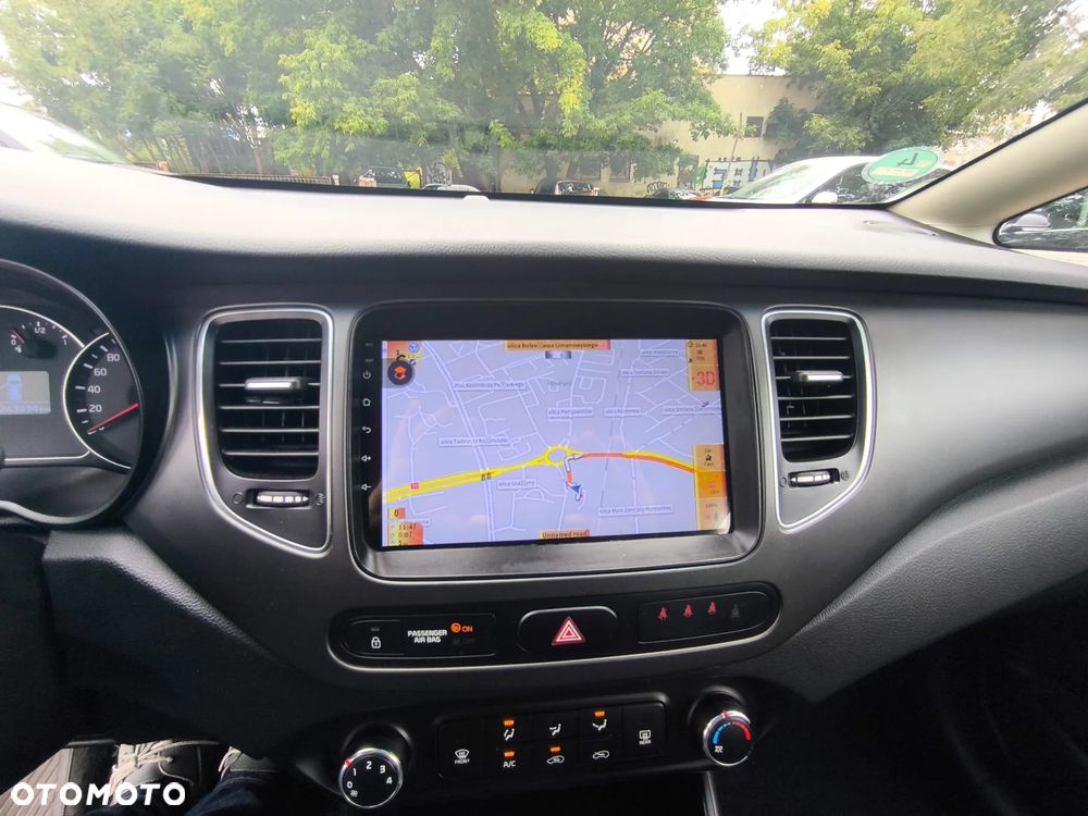Kia Carens 1.6 GDI L - 15