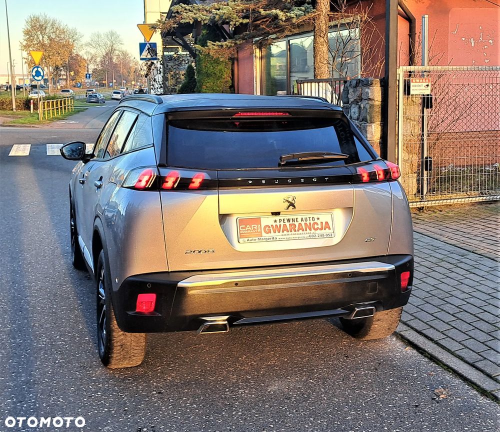 Peugeot 2008 1.2 PureTech Allure S&S - 4
