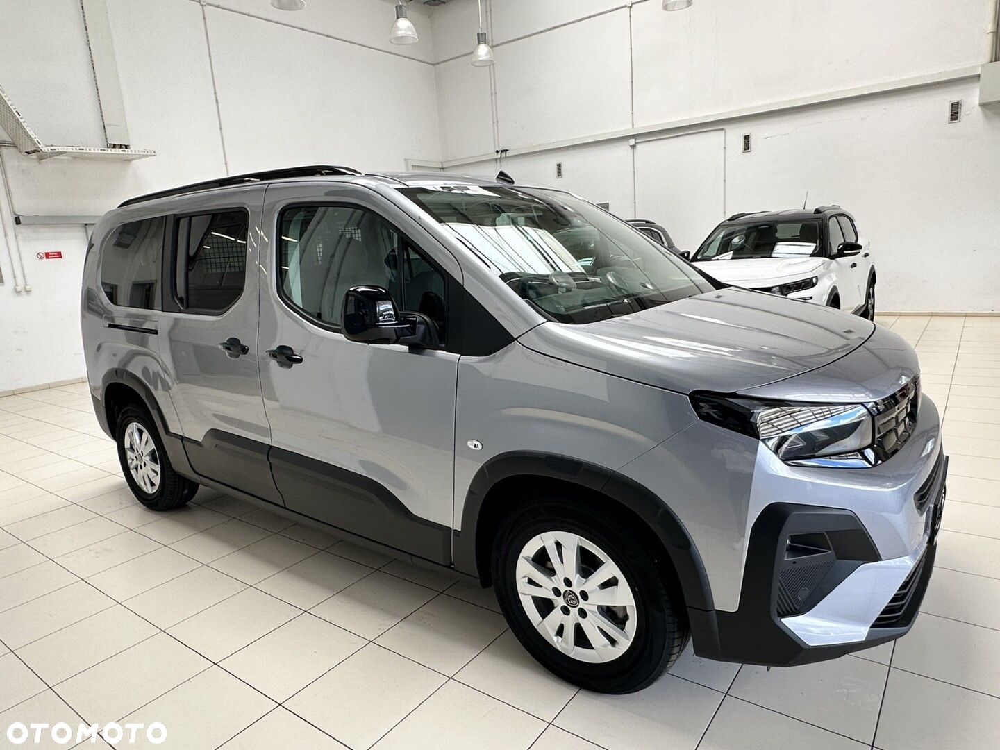 Peugeot Rifter 1.5 BlueHDI Active S&S - 4