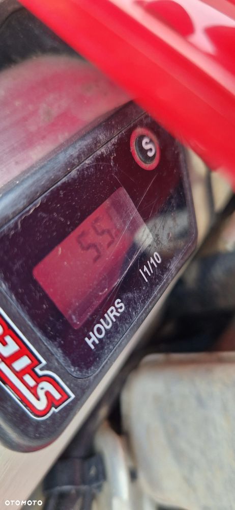Honda CRF - 8