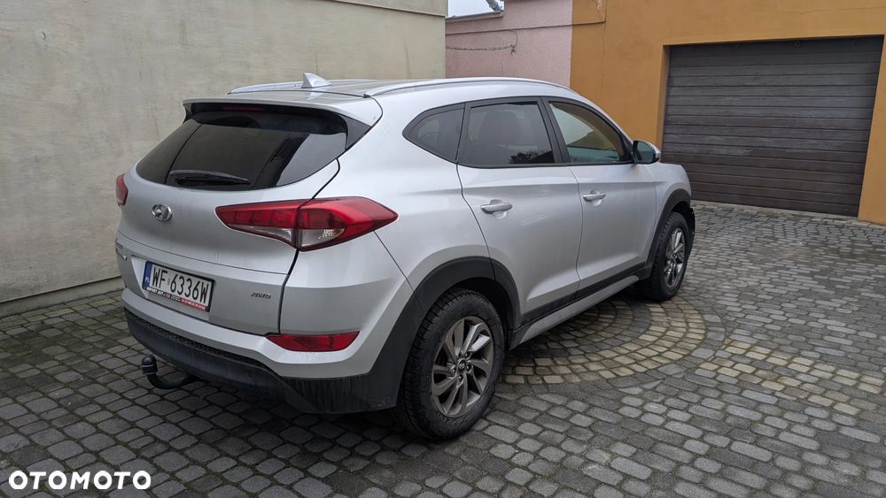 Hyundai Tucson - 2