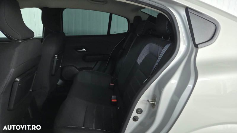 Dacia Logan TCe 90 MT6 Comfort - 14