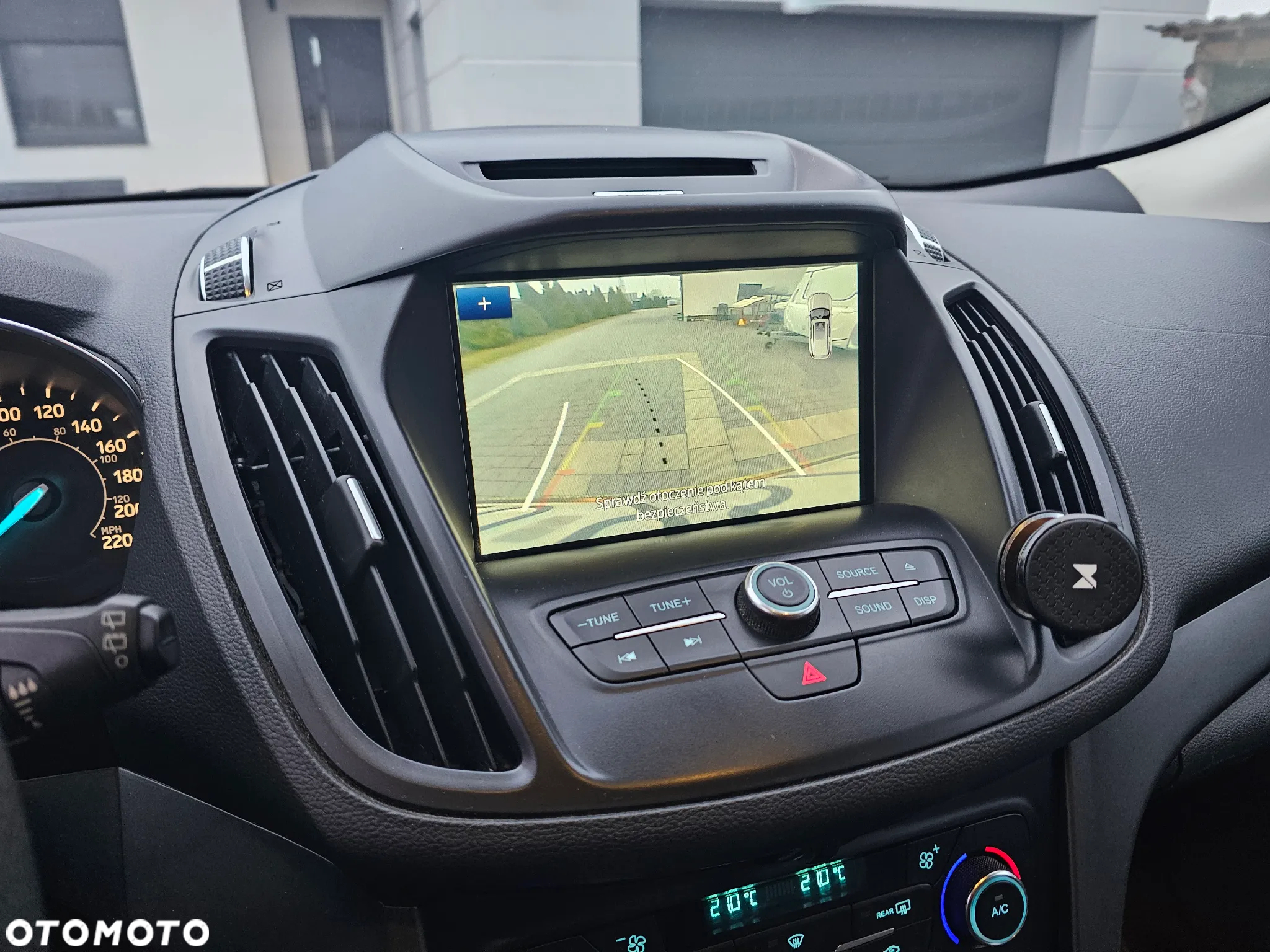 Ford Escape - 14
