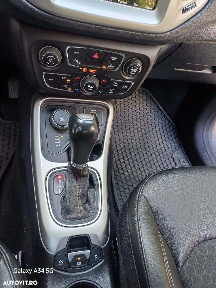 Jeep Compass 2.0 M-Jet 4x4 AT Limited - 7