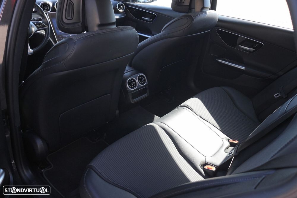 Mercedes-Benz C 200 d Avantgarde - 38