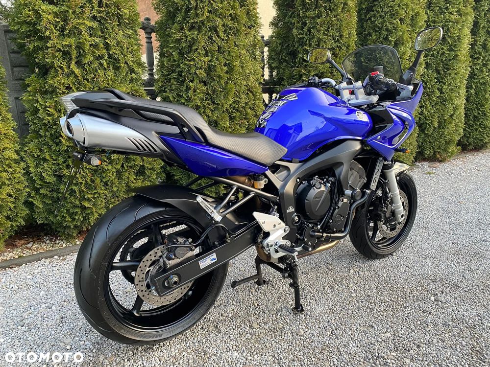 Yamaha FZ6 - 4