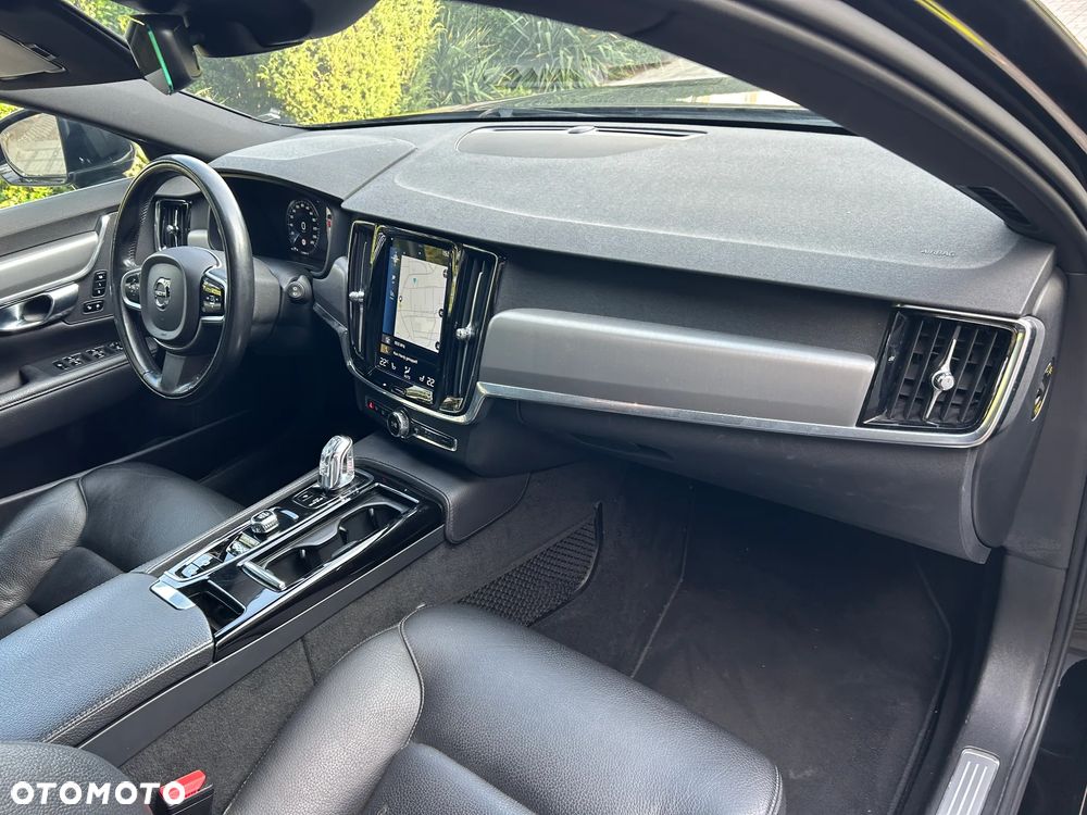 Volvo V90 T8 Twin Engine AWD Momentum - 15