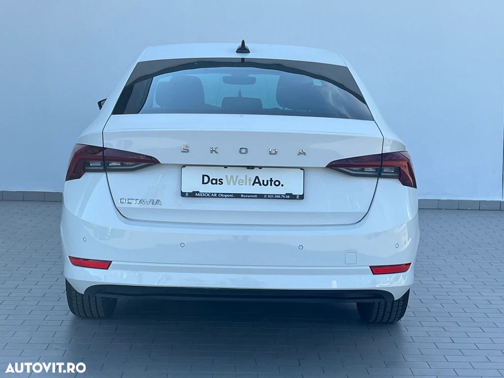 Skoda Octavia 2.0 TDI DSG Style - 8
