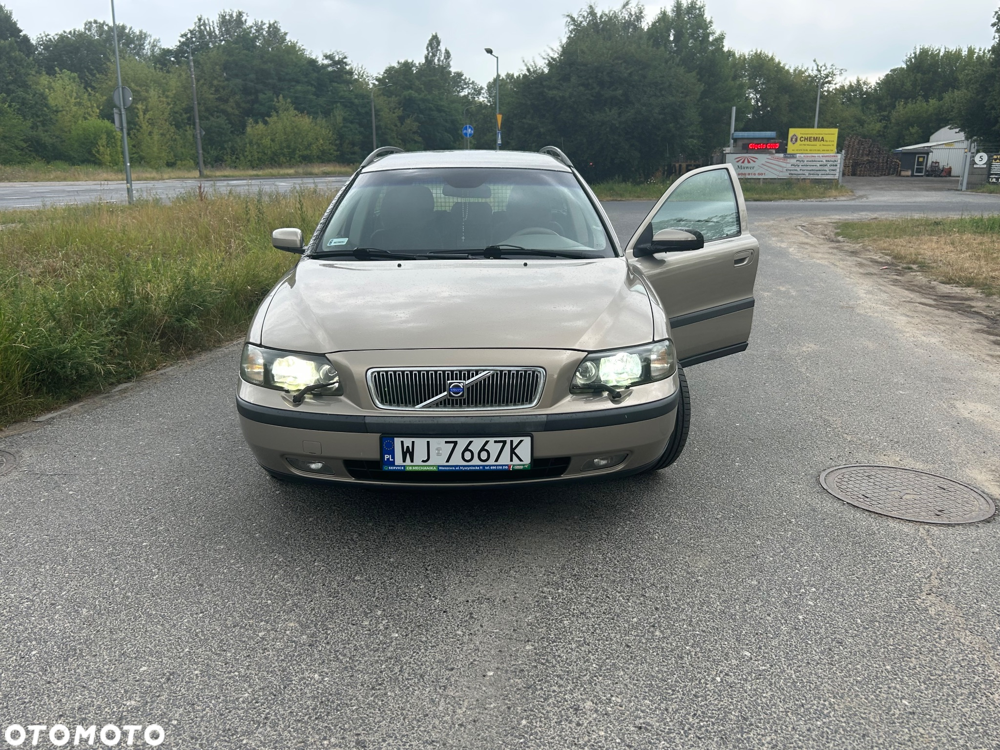 Volvo V70 2.4D5 - 4