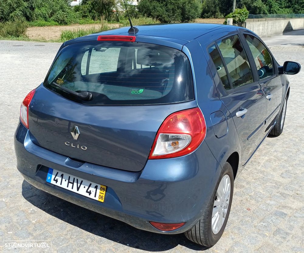 Renault Clio 1.2 16V Dynamique S - 6