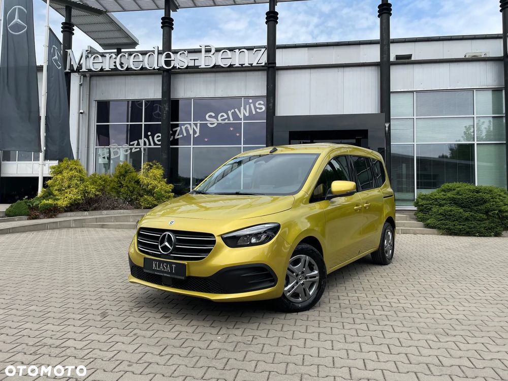 Mercedes-Benz Klasa T 180 d