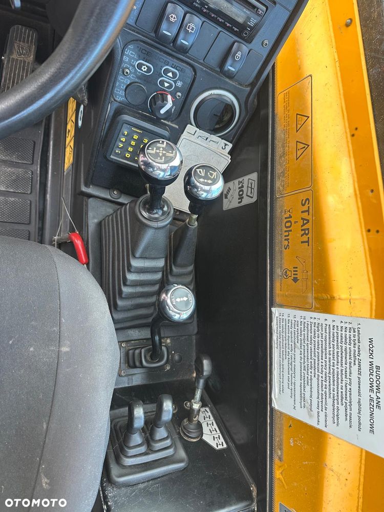 JCB 535-140 - 24