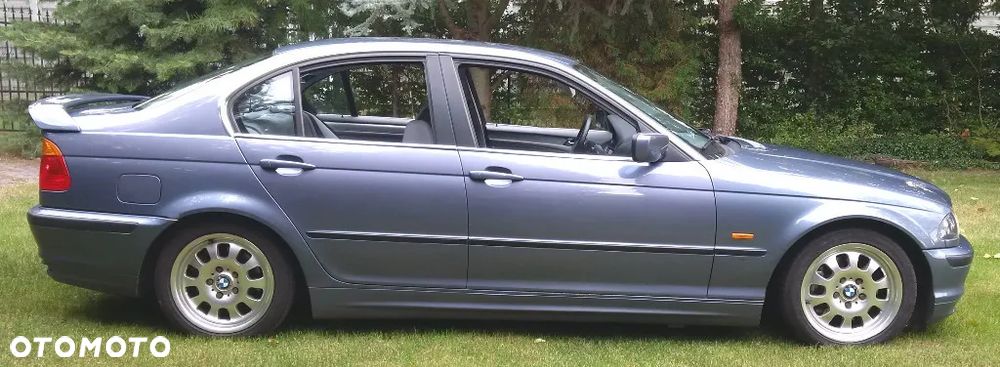 BMW Seria 3 328i - 19