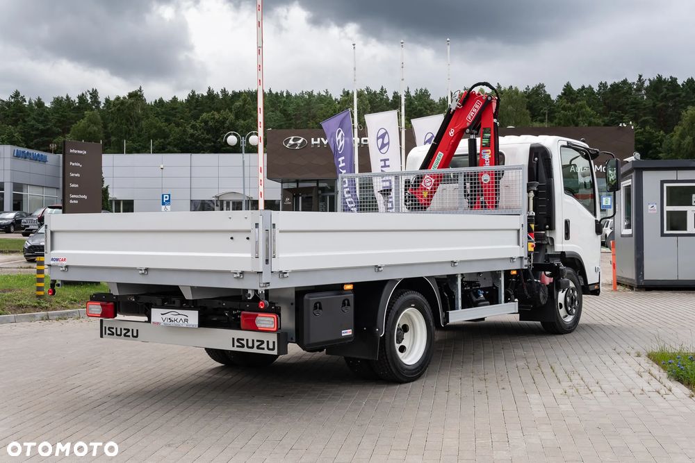 Isuzu M30 - 8