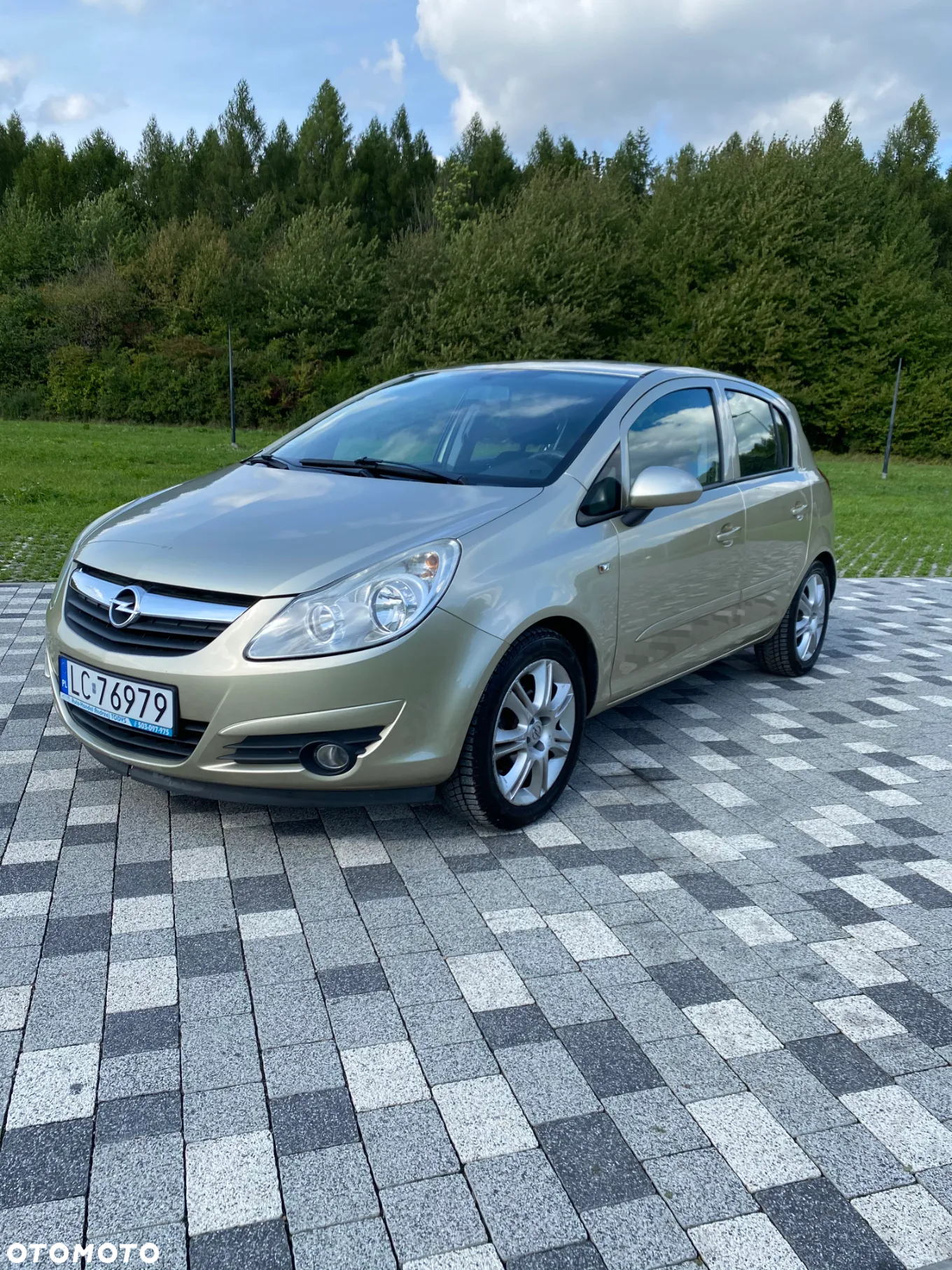 Opel Corsa 1.2 16V Cosmo - 6