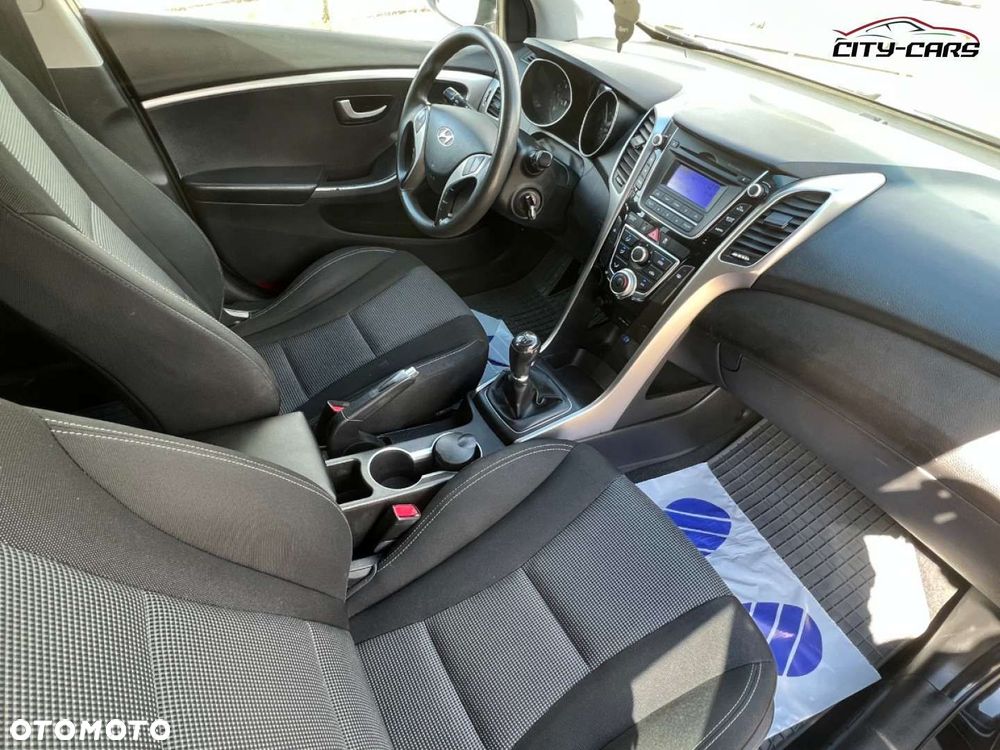 Hyundai i30 - 18