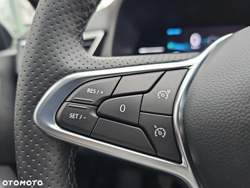 Mitsubishi Colt 1.0T Intense Style Cold - 17