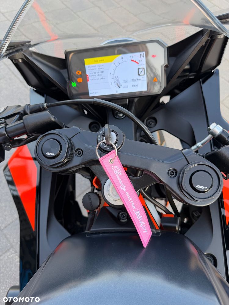 KTM RC 125 - 8