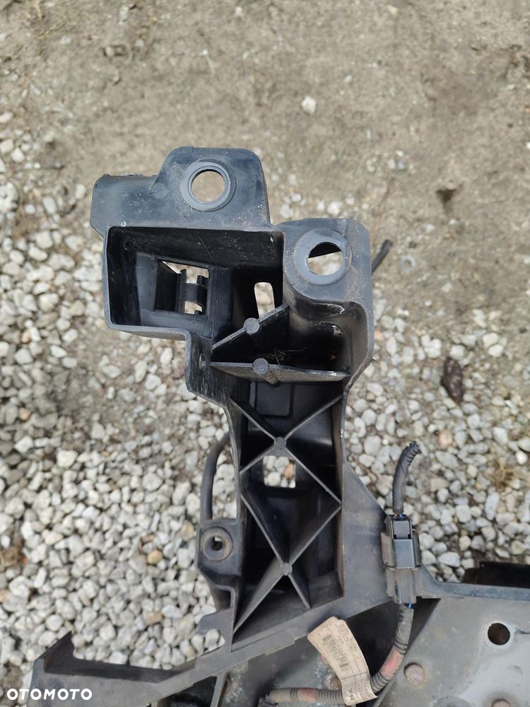 Hyundai IX35 35 2.0 CRDI Wzmocnienie Czołowe Pas Przedni Chłodnice Belka - 26