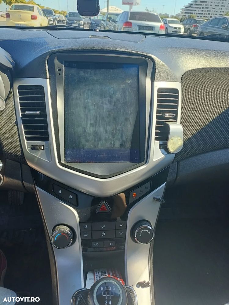 Chevrolet Cruze 1.6 DOHC LT+ Body Kit - 8