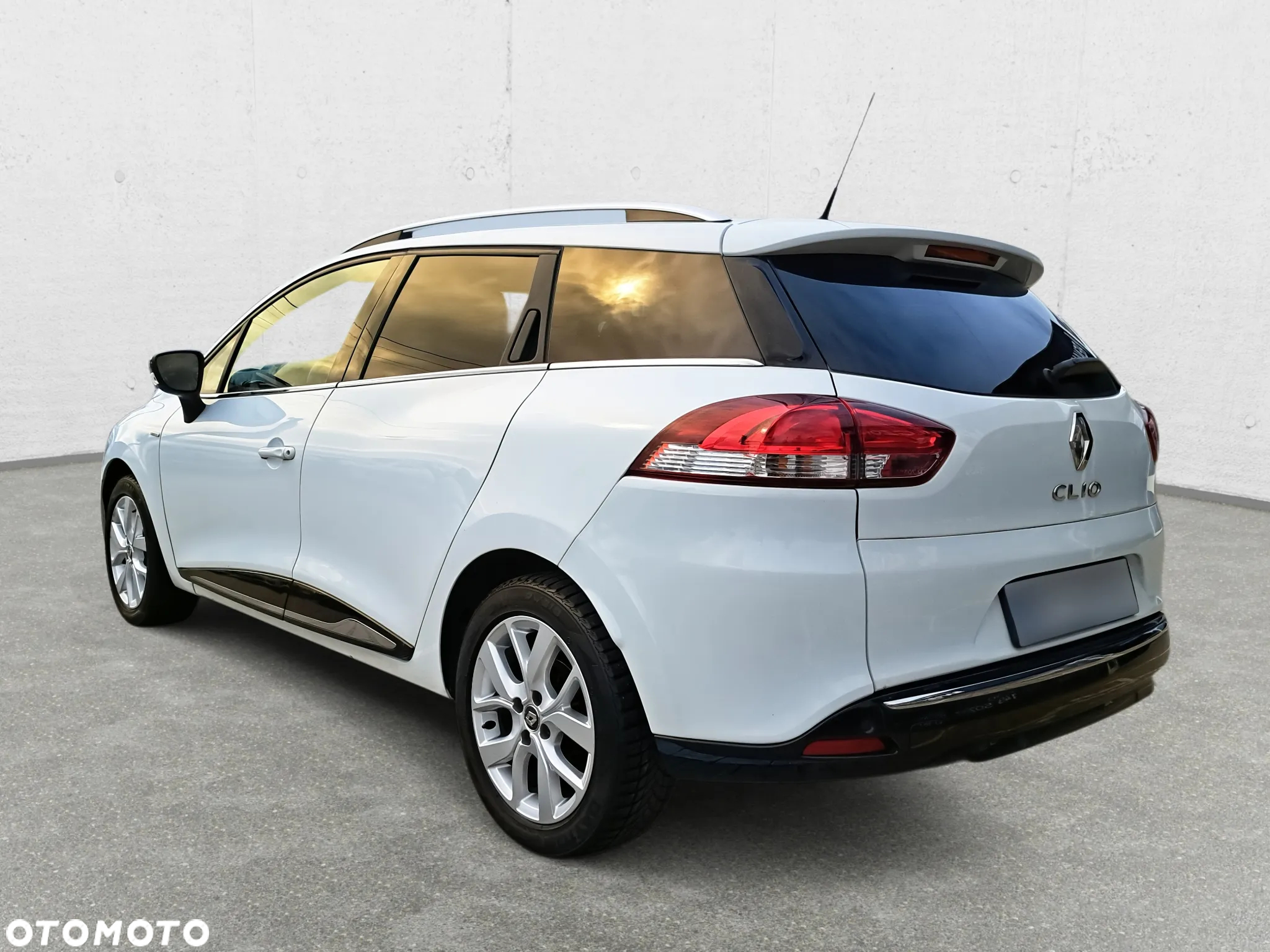 Renault Clio 1.5 dCi Energy Limited - 7
