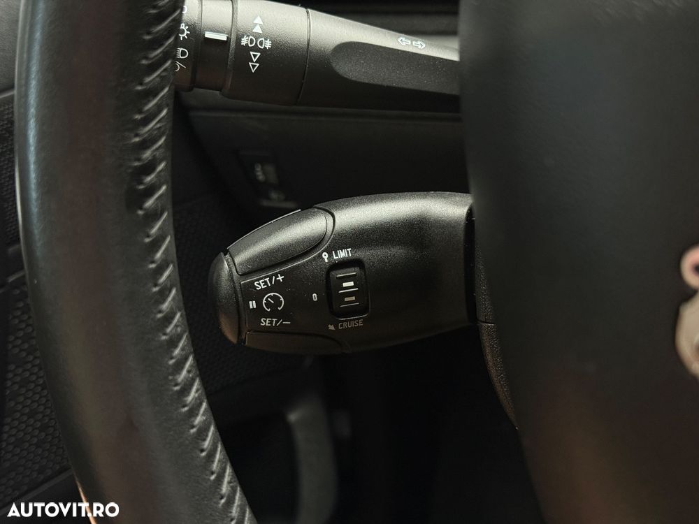 Peugeot 208 PureTech 82 Style - 31