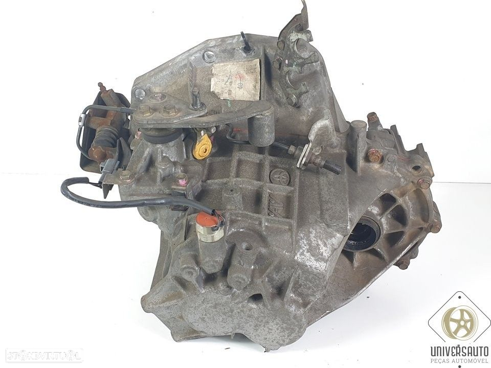 CAIXA VELOCIDADES TOYOTA YARIS 2003 - 3