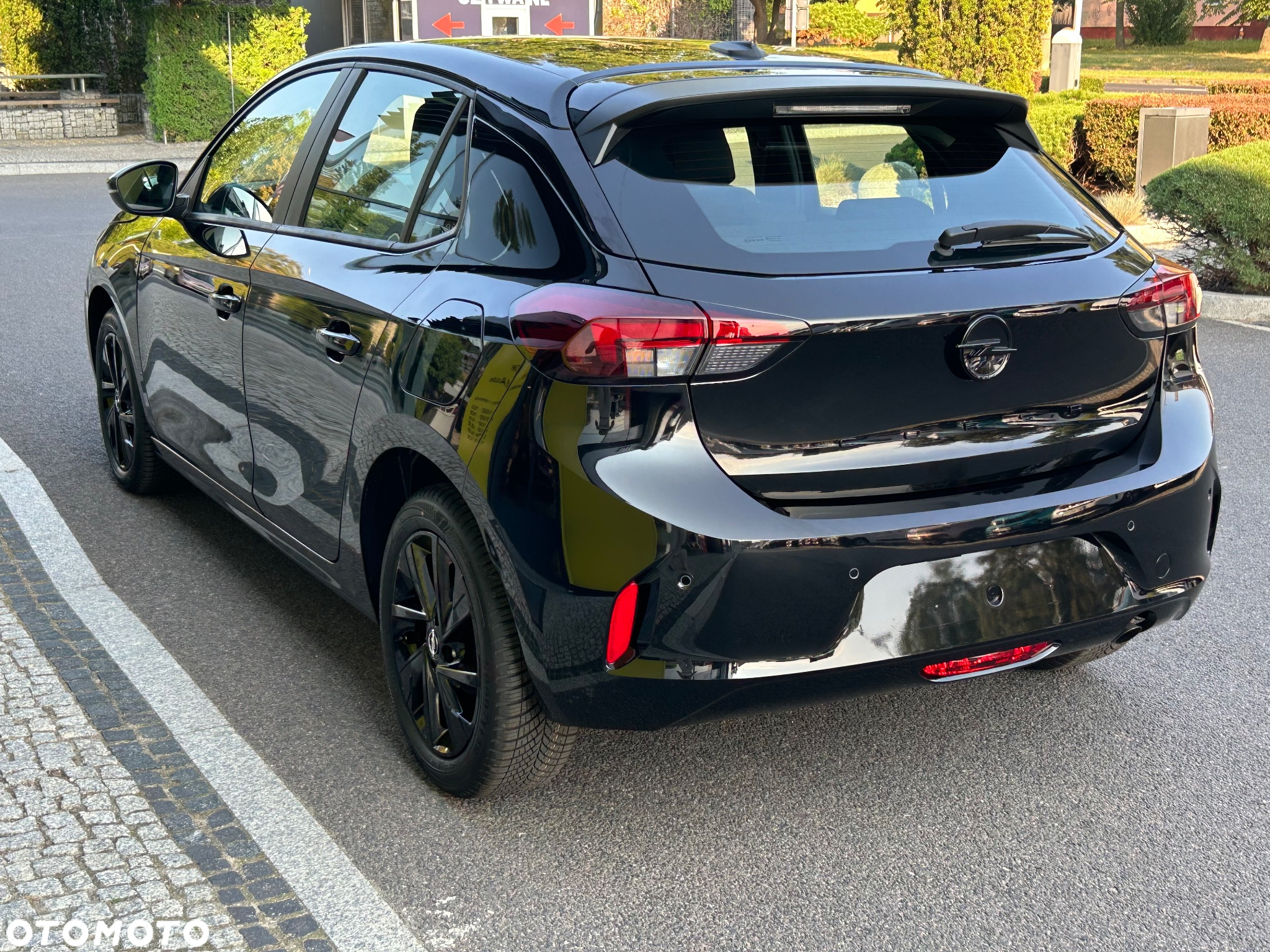Opel Corsa 1.2 Edition S&S - 8