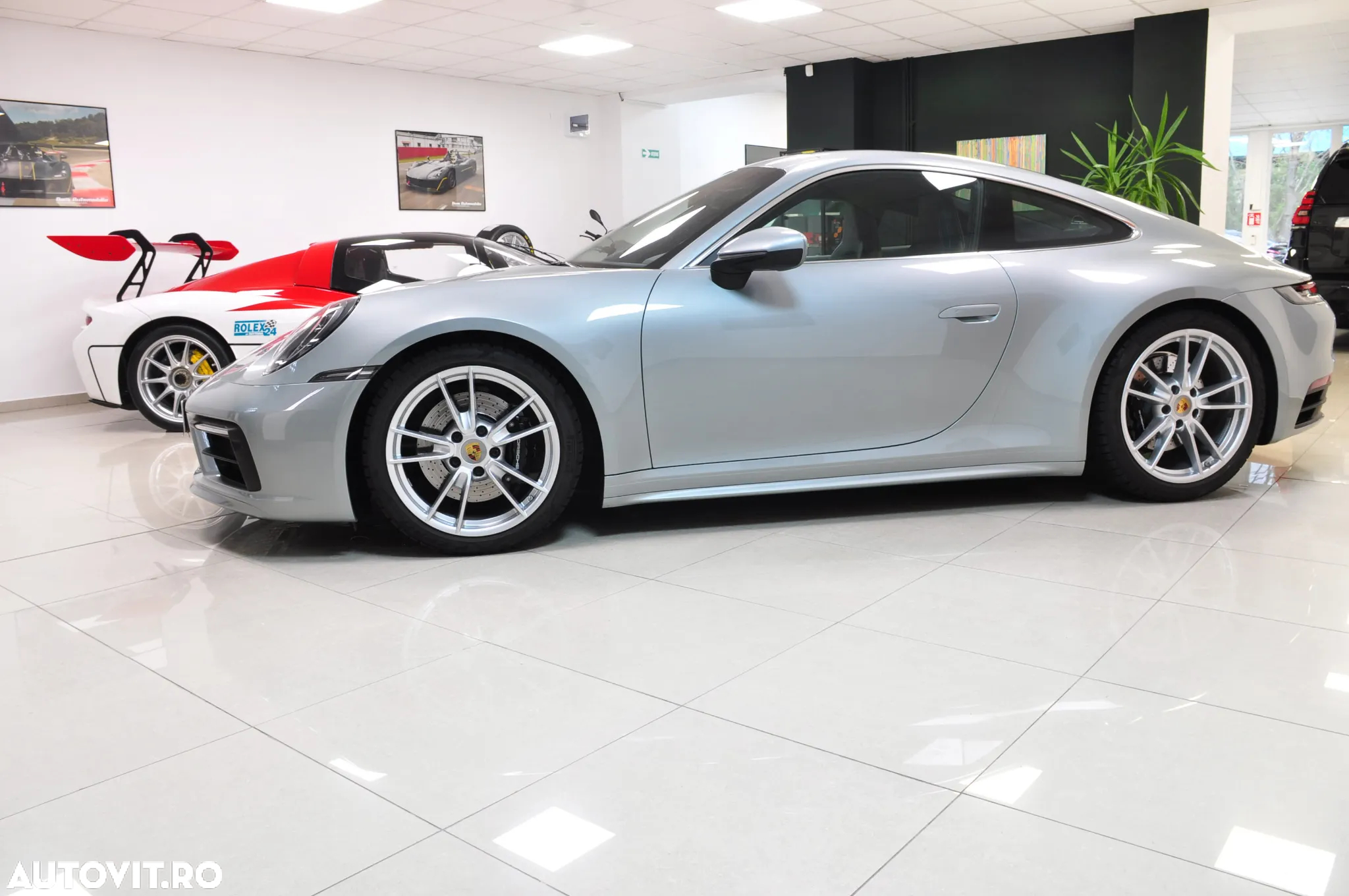 Porsche 911 Carrera 4S - 6