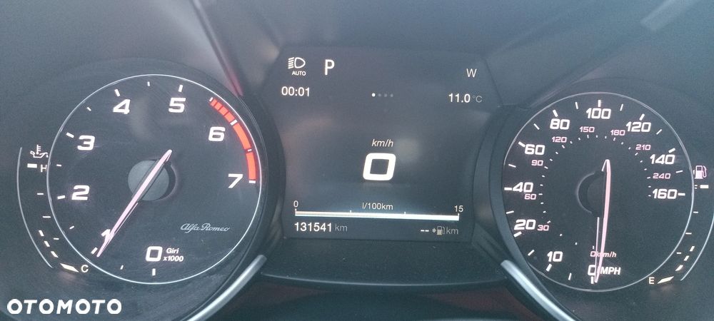 Alfa Romeo Giulia - 17