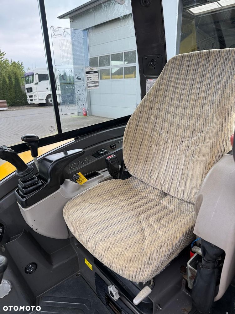 Volvo ECR50D - 15