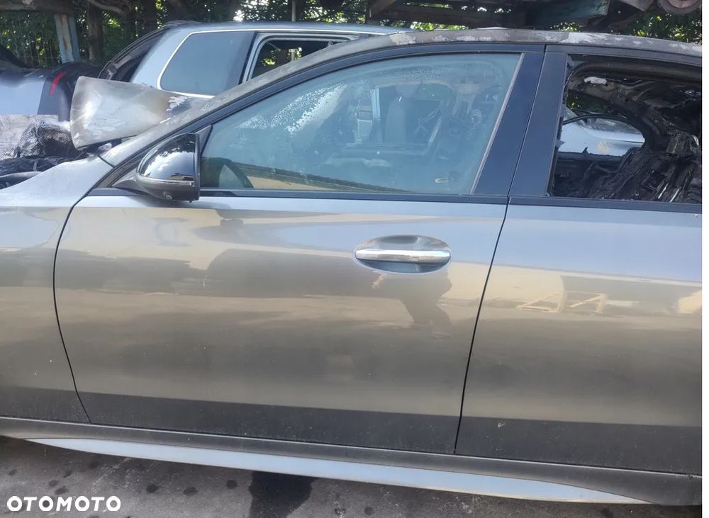 MERCEDES C W206 AMG SEDAN PRÓG SŁUPEK LEWY - 2
