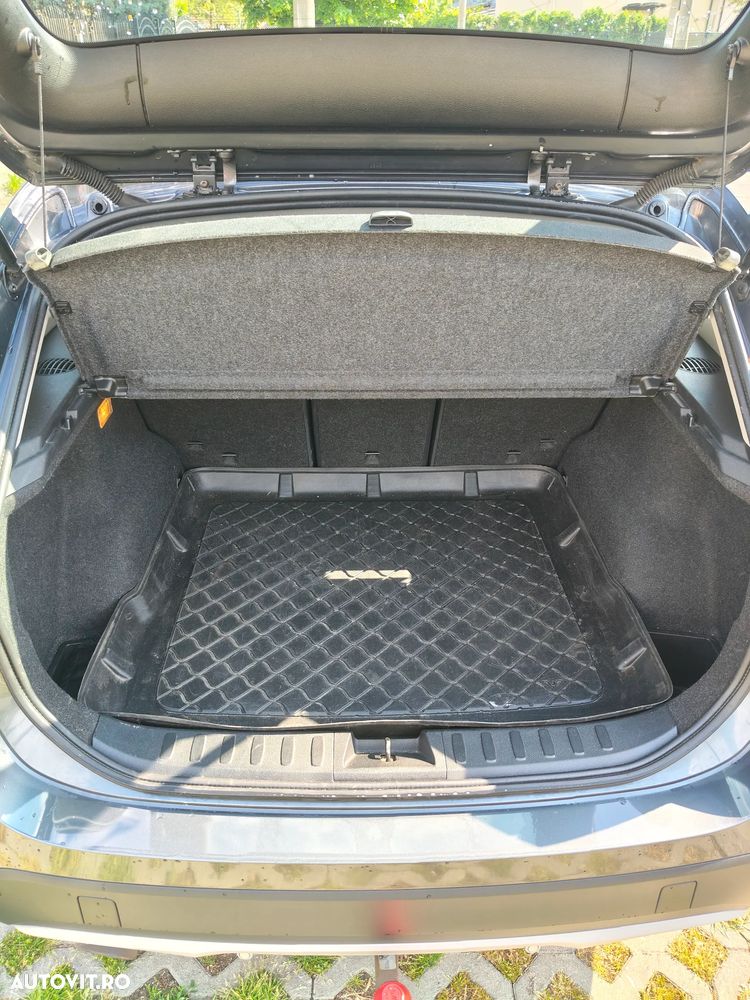 BMW X1 xDrive18d xLine - 13