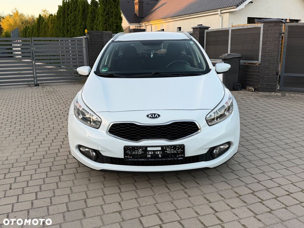 Kia Ceed 1.6 CRDi 136 ISG Edition 7 - 2