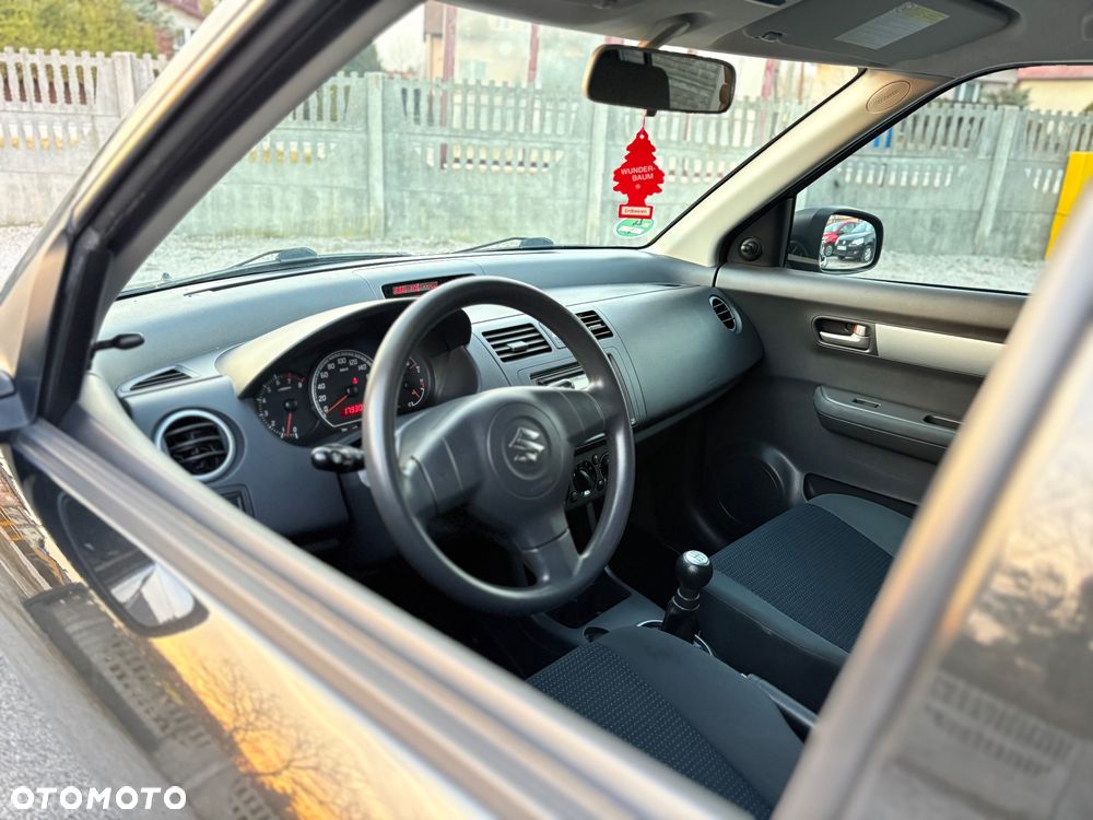 Suzuki Swift 1.3 Comfort - 39