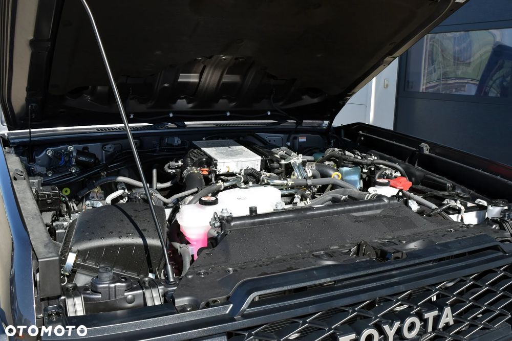 Toyota Land Cruiser 2.8 D-4D Automatik - 33