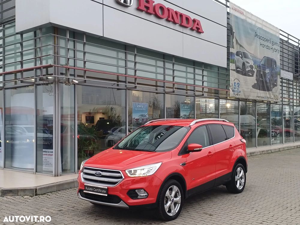 Ford Kuga 2.0 TDCi 4WD Powershift Titanium - 1