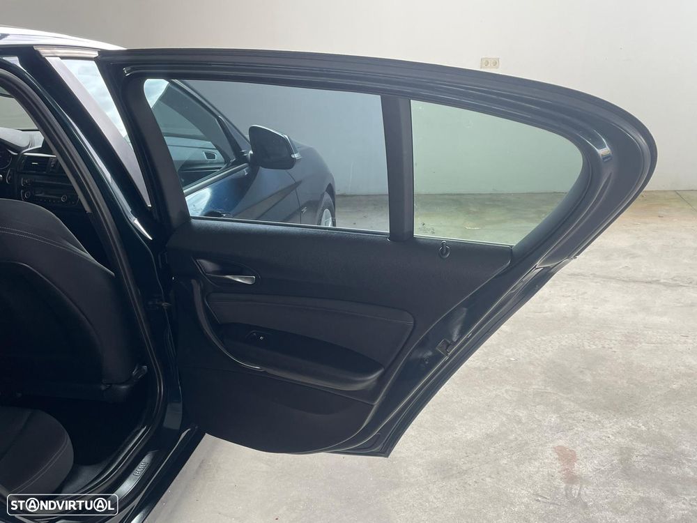 BMW 118 d Line Sport - 24