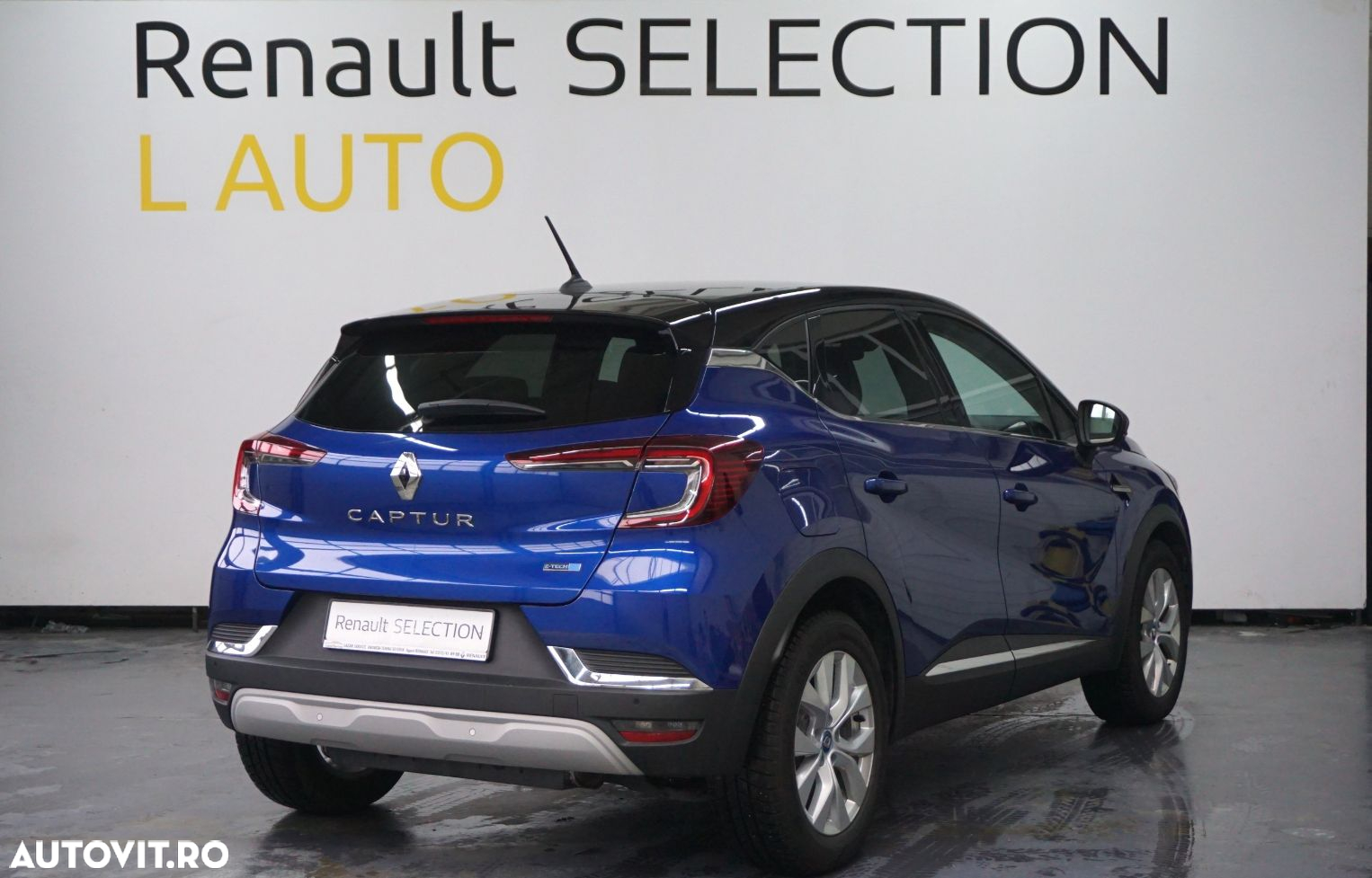 Renault Captur E-Tech Plug-In-Hybrid Intens - 2