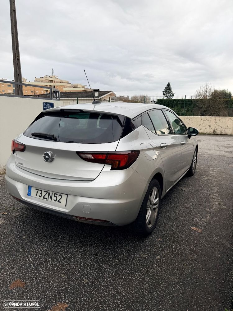 Opel Astra 1.2 T GS Line S/S - 3