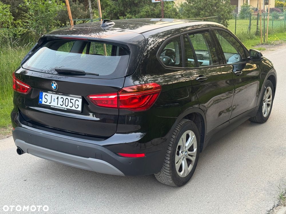 BMW X1 sDrive18i - 6